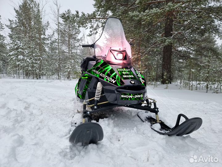 Снегоход promax SRX-700 PRO черно-зеленый