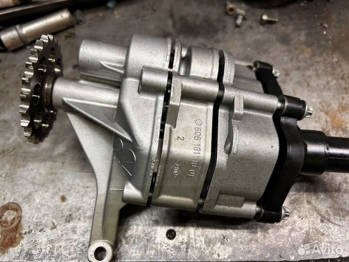 Масляный насос om606 om648