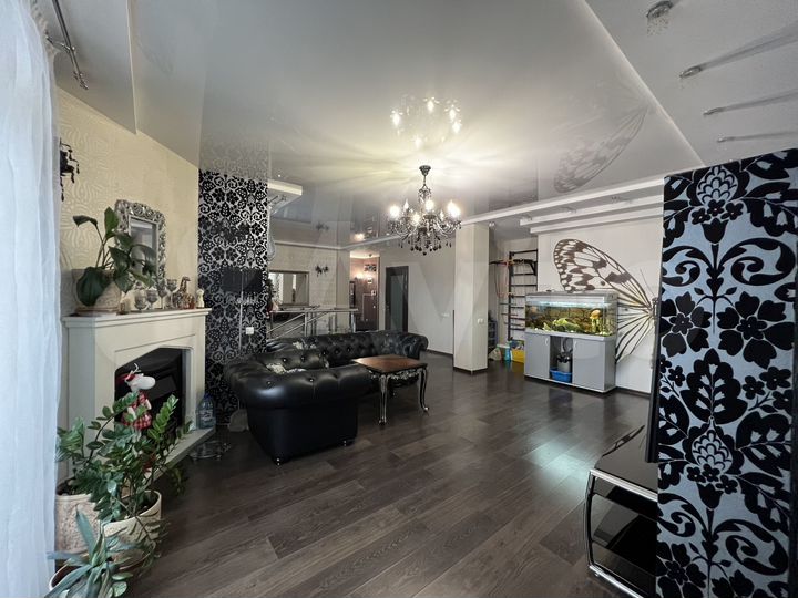 3-к. квартира, 160 м², 15/17 эт.