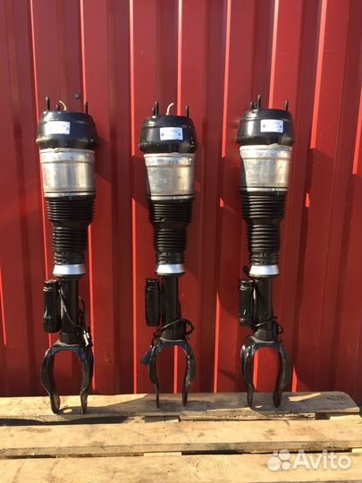 Пневмостойка правая Mercedes W292 GLE мерседес гле