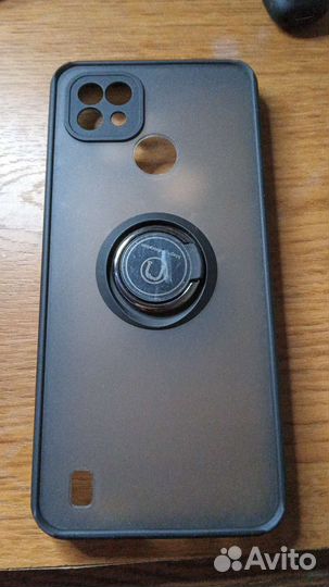 Чехлы на Realme C21