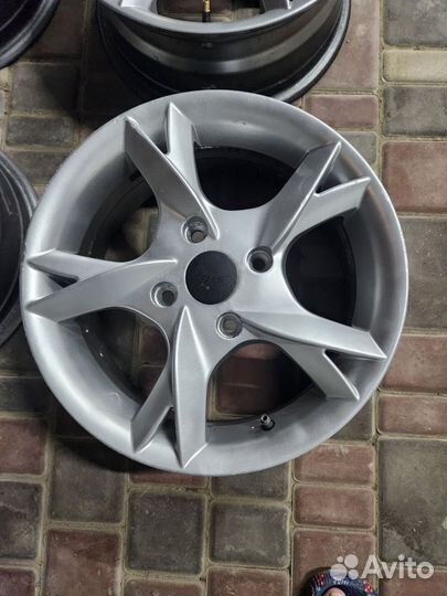Литые диски r 15 4 114,3