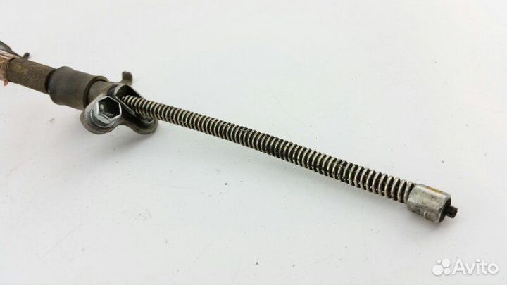 Трос ручника правый Toyota Vitz KSP130 2011