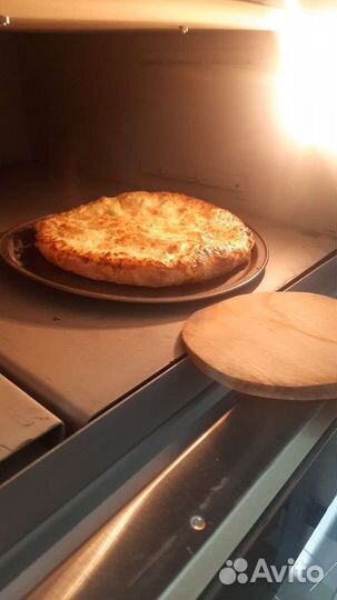 Продавец кассир в пекарню