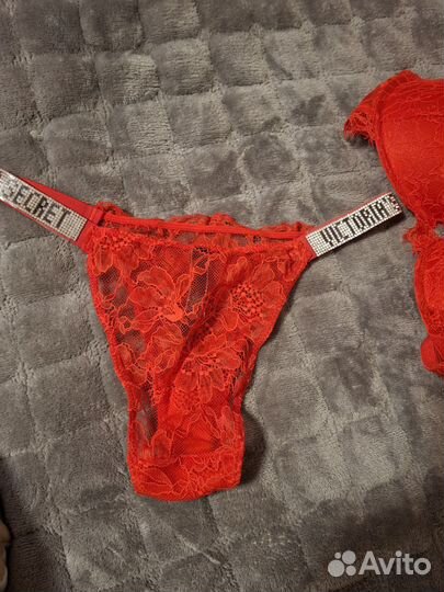 Комплект нижнего белья victoria secret