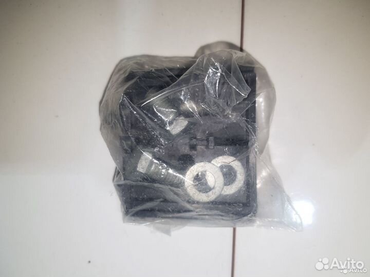 Корпус дополнительной фары Land Rover VUB002480