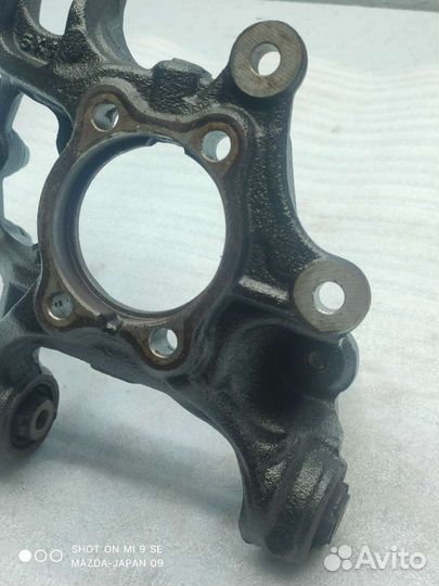 Кулак задний левый на Mazda 6 GJ 2014