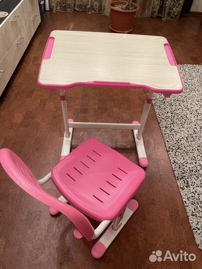 Стол-трансформер растущий для девочки