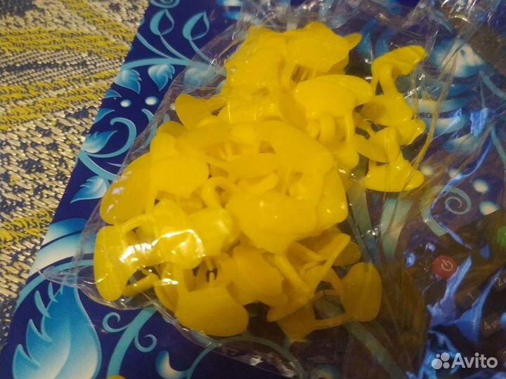 Очки для кур