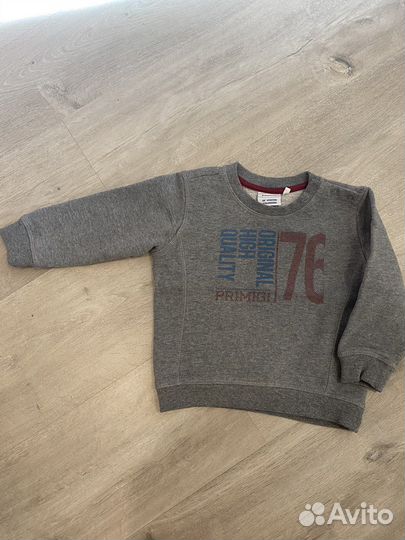 Толстовка утепленная фирмы Primigi на 92 см