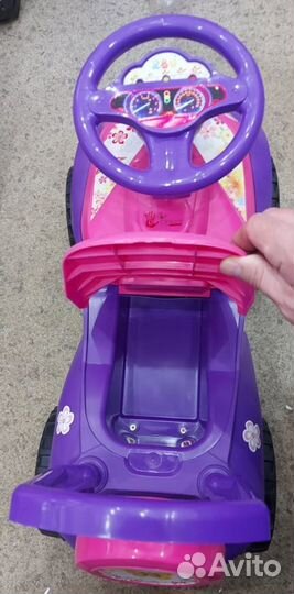 Машина каталка толокар новая