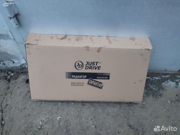 Радиатор охлаждения VW polo/Skoda