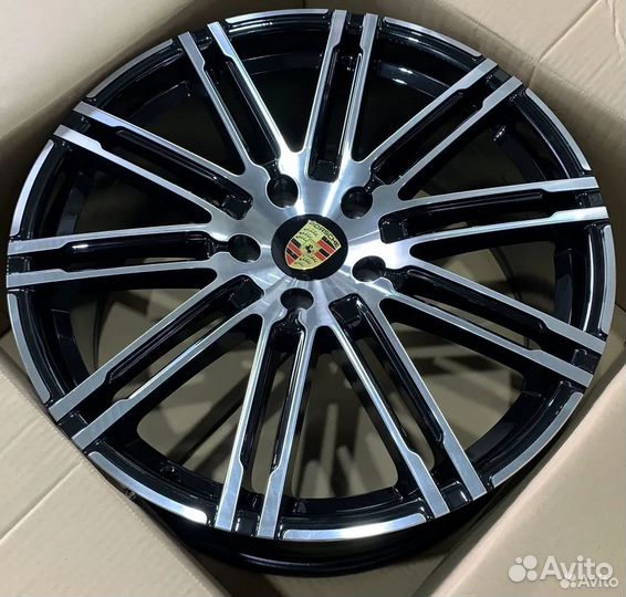 Диски на Porsche Cayenne 3 Порше Кайен 3 R21