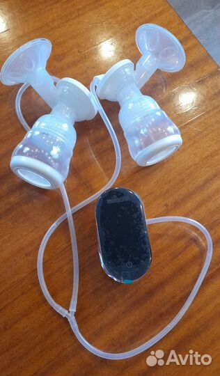 Молокоотсос электрический Momvision