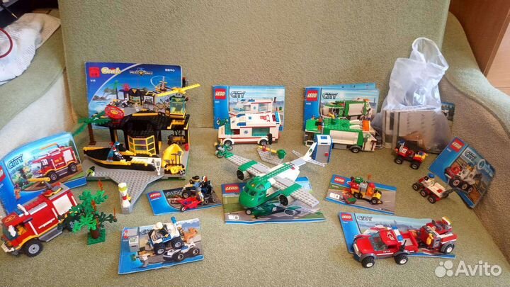 Lego в коробке