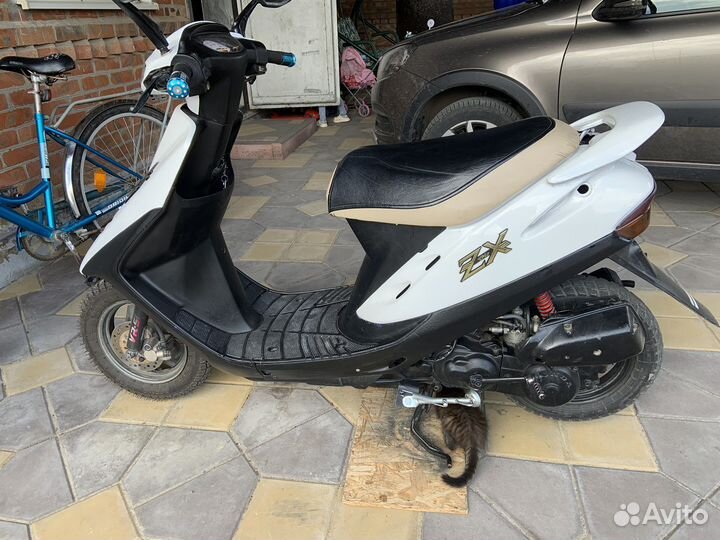 Honda dio zx28