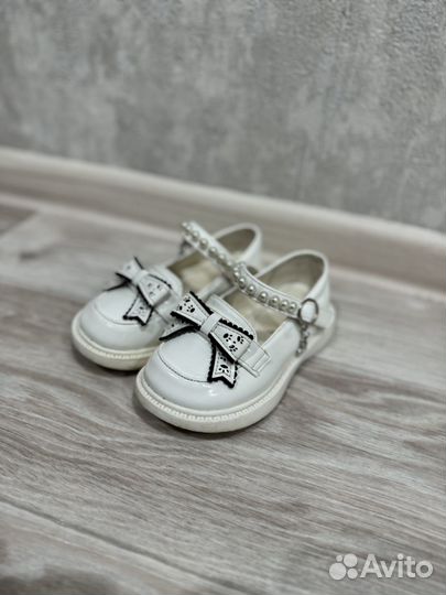 Туфли для девочки 26 размер