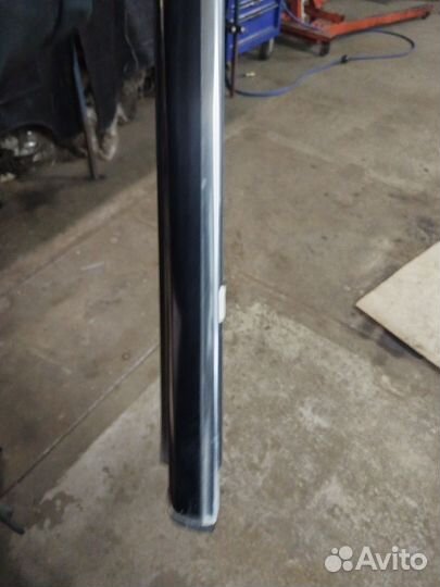 Молдинг стекла передней левой двери w203 рест