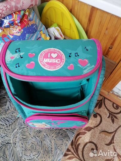 Ранец школьный для девочки