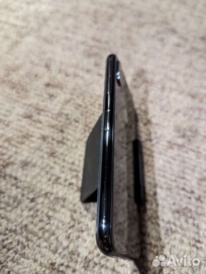 Телефон iPhone X(10) 88 акб