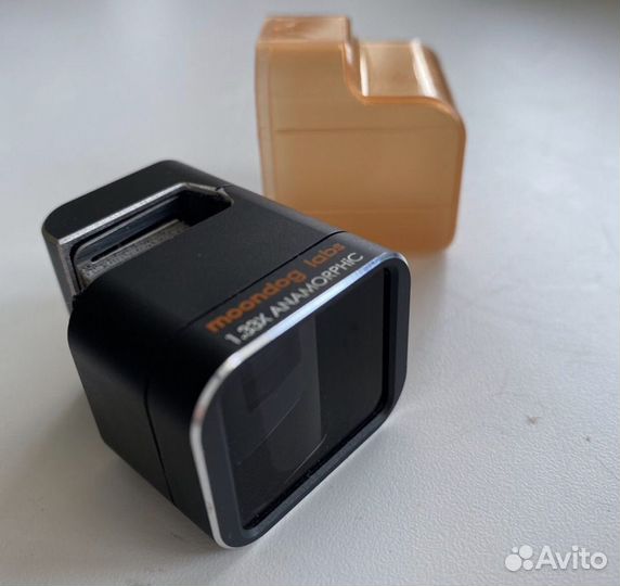 Анаморфный объектив moondog для iPhone