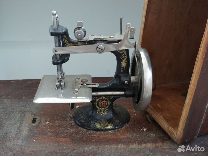 Швейная машинка антикварная детская
