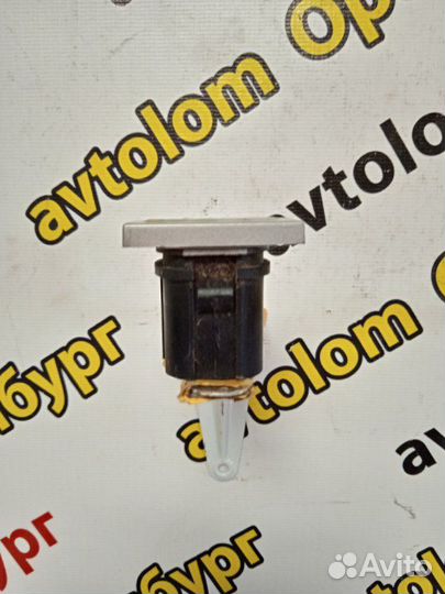 Кнопка обогрева стекла Ford Focus 2