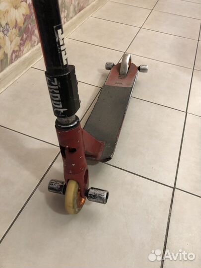 Трюковой самокат