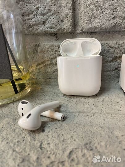 Оригинальные AirPods 2