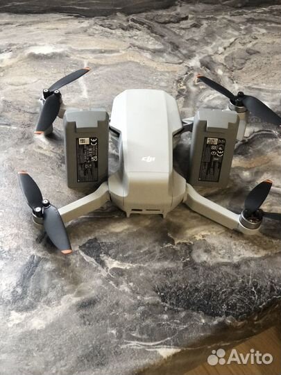 Квадрокоптер dji mini 2