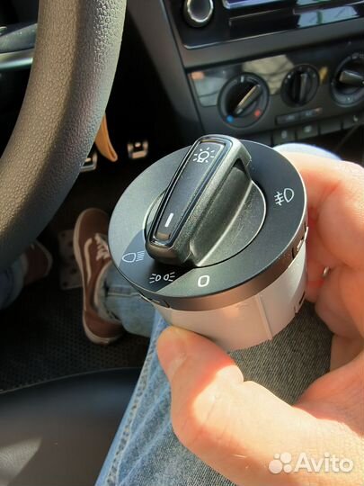 Переключатель света Skoda Rapid FL