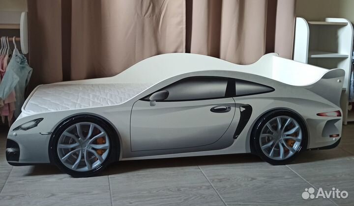 Кровать машина и матрас