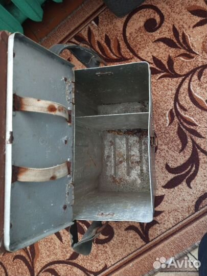 Рыболовный ящик