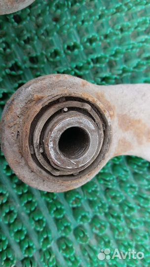 Focus 1 2001 г Рычаг задний верхний серп