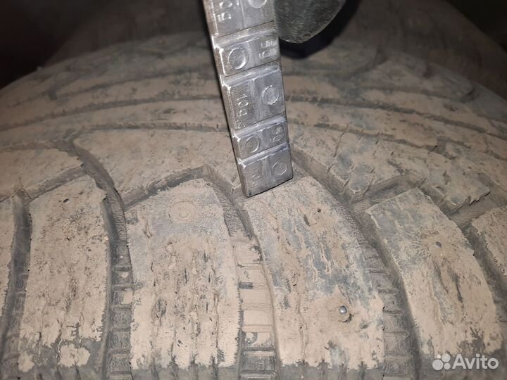 Nokian Tyres Hakkapeliitta 5 265/65 R17