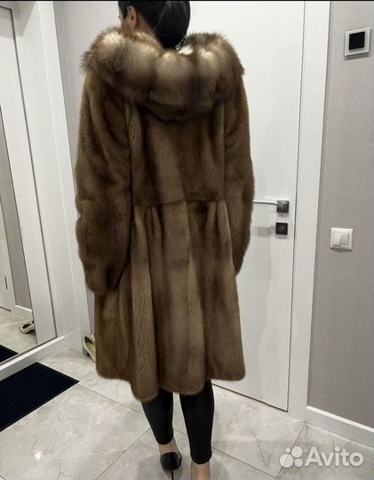 Шуба норковая с капюшоном 44-46