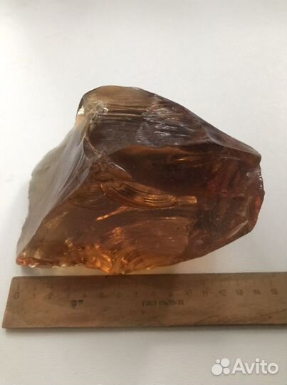 Декоративные камни из стекла