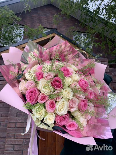 Букет из 51 Розы оптом, букеты из роз оптом