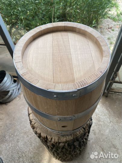 Деревянная бочка