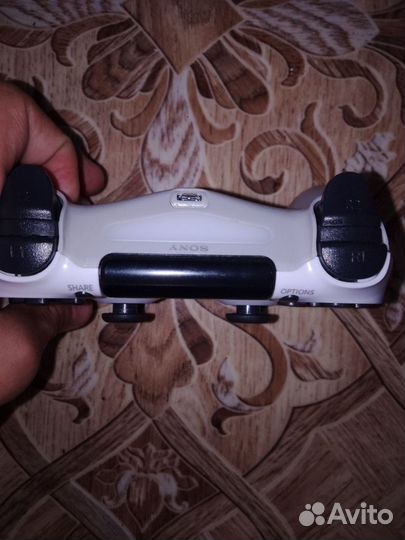 Dualshock 4