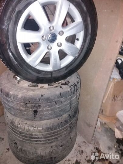 Продаю колёса в сборе на туарэг