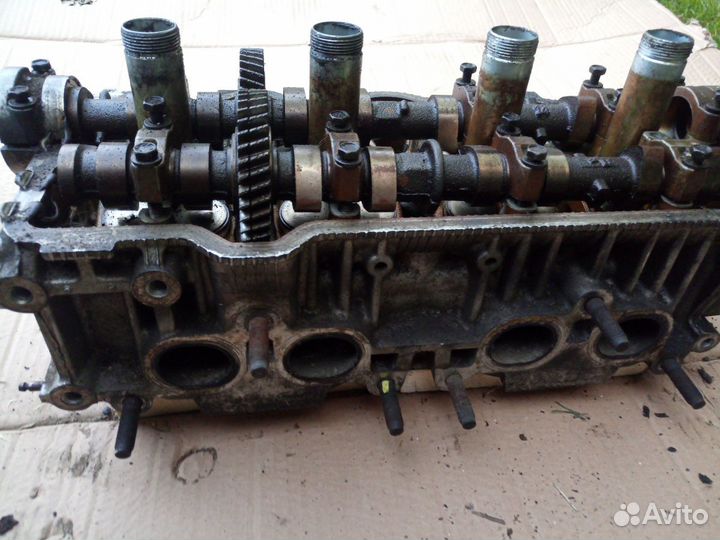 Головка блока цилиндров Тойота Камри 2.2