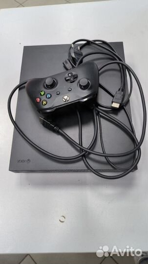 Xbox One X 1TB