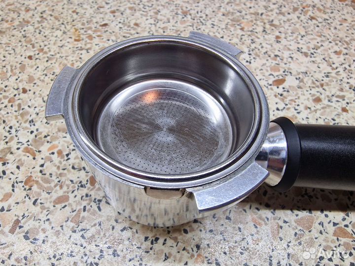 Бездонный фильтр (корзина) 51мм для рожка Delonghi
