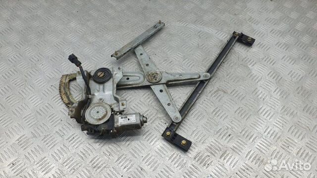 Стеклоподъемник электр. задний левый Kia Sorento 1