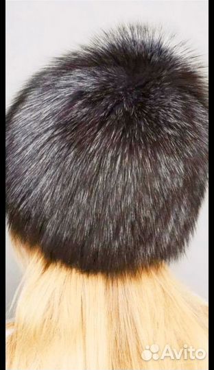 Женская зимняя шапка 