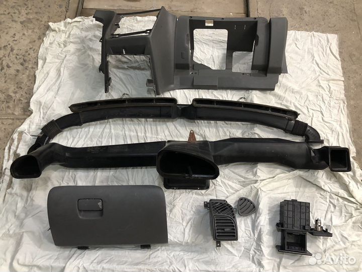 Пластик склона для Kia Spectra, все что на фото