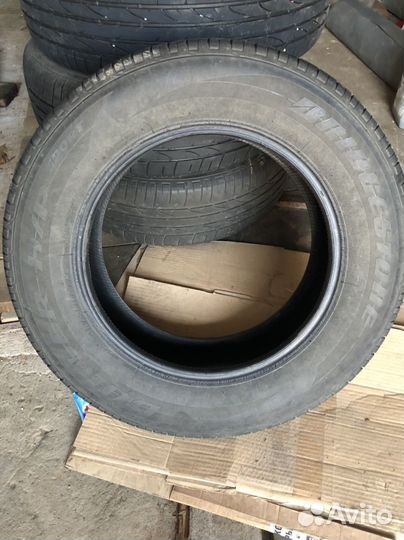 Bridgestone Dueler H/P Sport 215/65 R16 98H