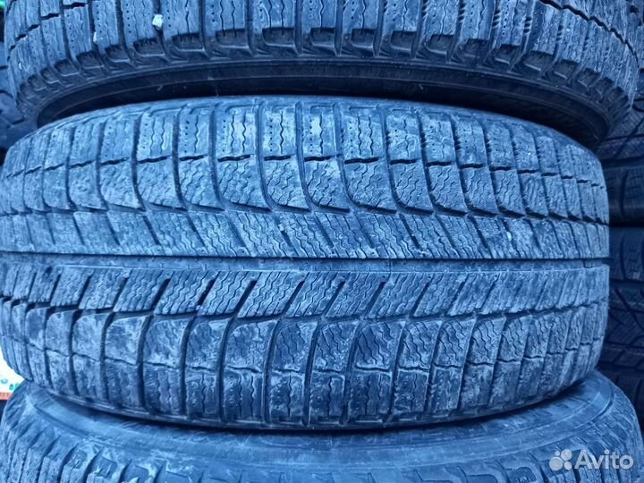 Michelin X-Ice XI3 225/55 R17 101H