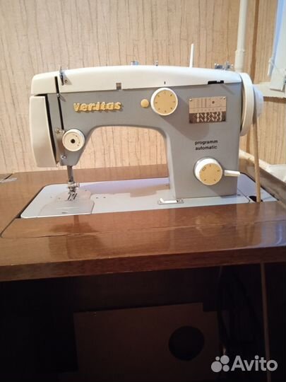 Швейная машина Veritas б/у